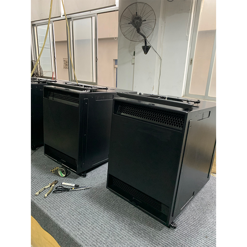 LS181 مكبر صوت ساب ووفر سلبي 1 - مراجعة Woofer وسعره